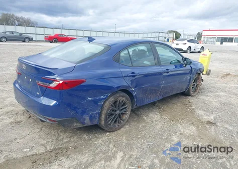 2025 Toyota Camry Se z USA, uszkodzony, nr VIN 4T1DAACK3SU082475